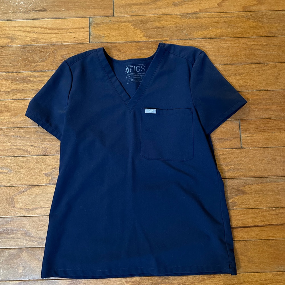 Figs scrub set in Navy